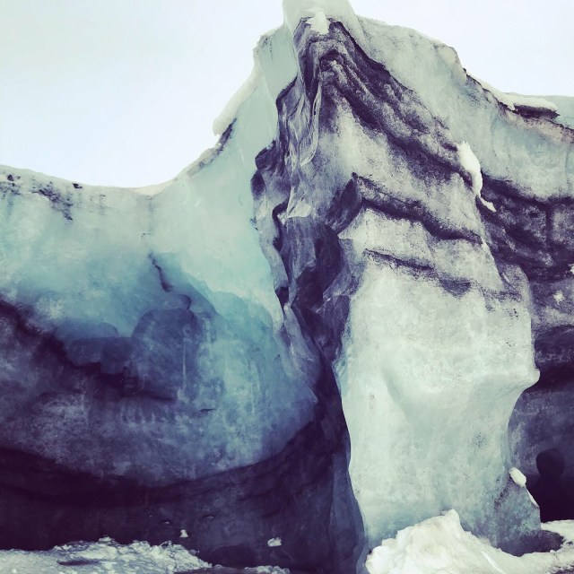 40ABB8F2-988B-4503-A213-8D9067B47CD7